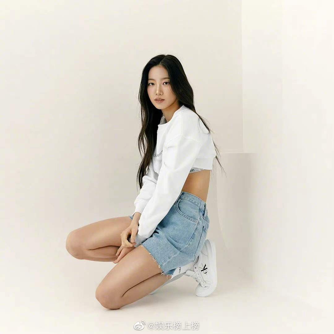 LE SSERAFIM中村一叶KAZUHA的新画报 气质超棒|中村|超棒|画报_新浪新闻