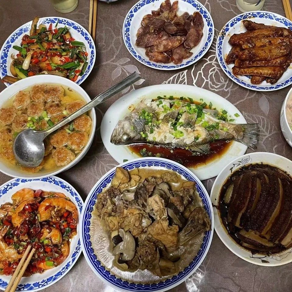 年夜饭后，复制粘贴的剩菜你吃了几天？|亚硝酸盐|剩菜_新浪新闻