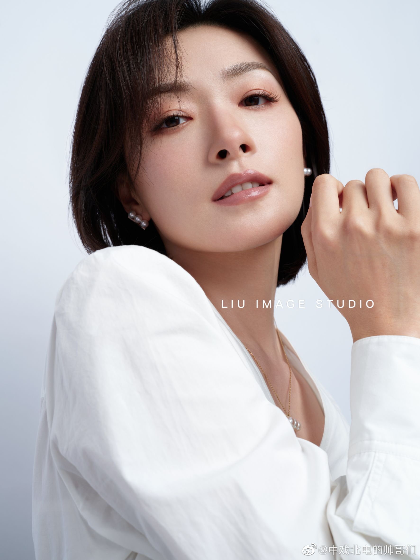 分享我工作室拍摄的兔年央视春晚第二位明星大咖万茜|万茜|央视春晚