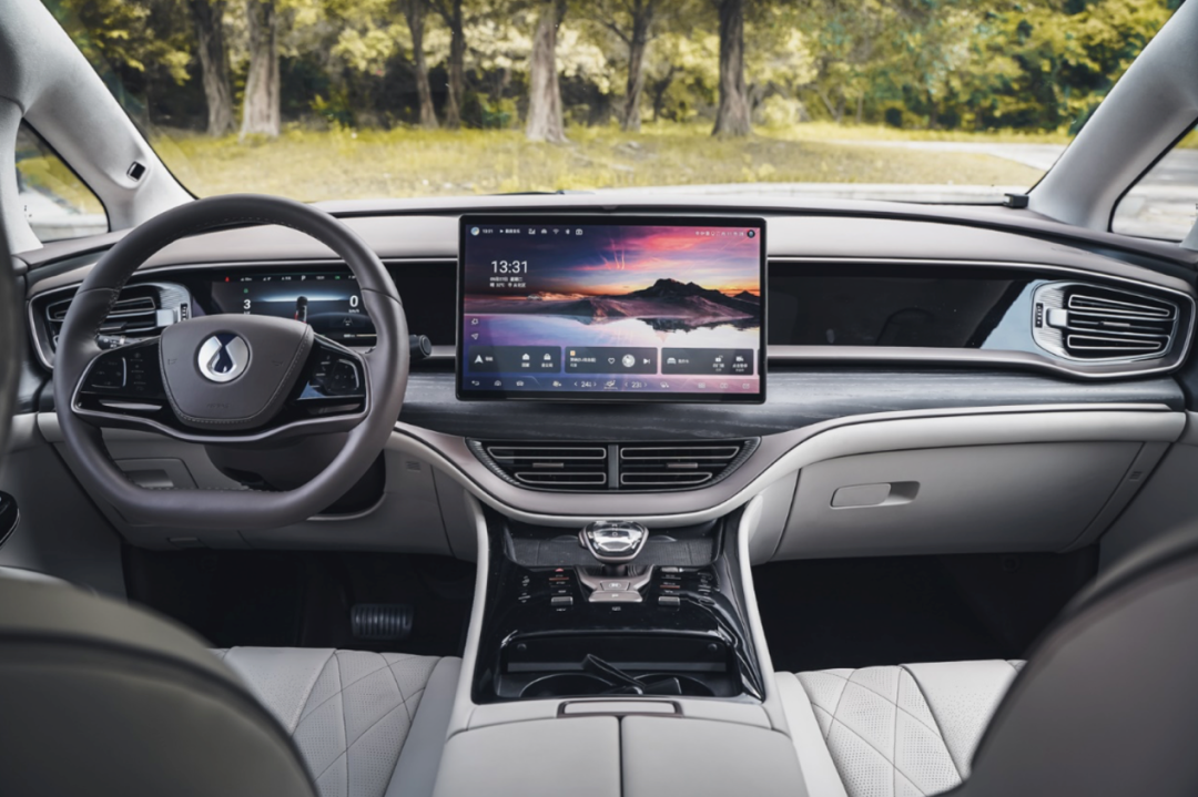 月销6000+，豪华配置拉满，这台大7座宜商宜家，一公里只要4毛！