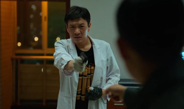 《狂飙》老默怎么死的?扮演者回应!为何观众心疼老默?|狂飙|安欣|扮演者_新浪新闻
