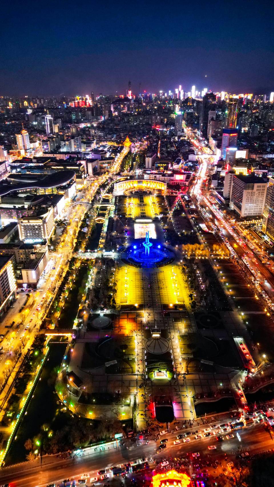 华灯初上,那个繁华的夜济南又回来了|济南市|趵突泉|泉城路_新浪新闻