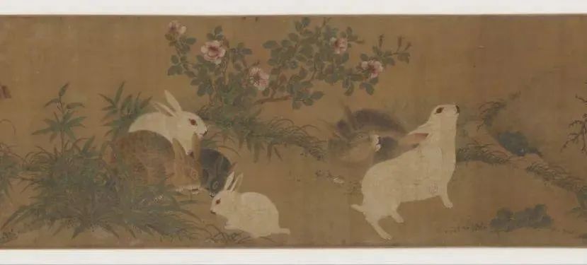 元代画家钱选创作的《玉兔小鸟图卷》,其中就包括红眼睛的小白兔