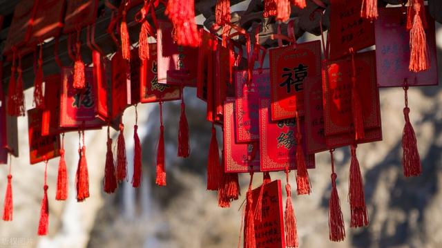今年春节,中国香火最旺的10座寺庙,你知道有哪些吗?