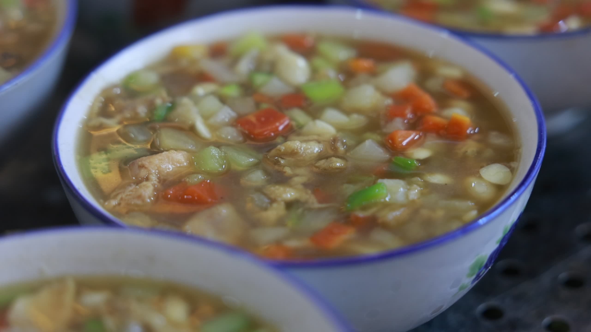 千城年俗|陕西铜川耀州特色美食杏仁海鸡尽显浓浓年味_新浪新闻