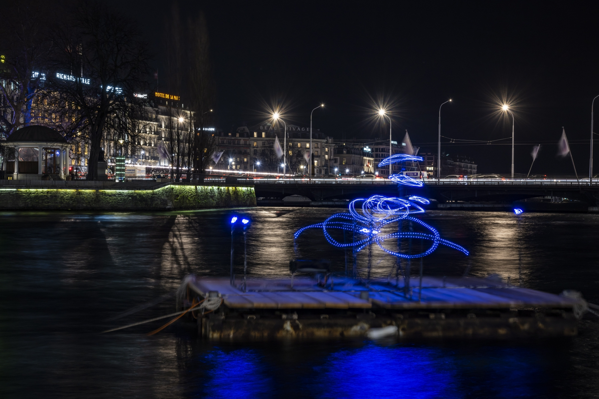 日内瓦灯光节|瑞士_新浪新闻