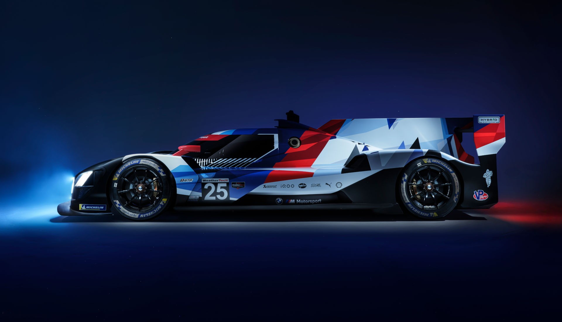 bmwmhybridv8亮相将参加daytona耐力赛