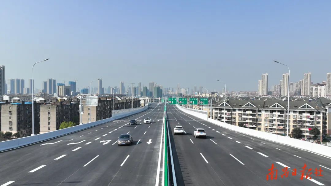 洪腾高架主线(洪都大道至昌东大道段)通车