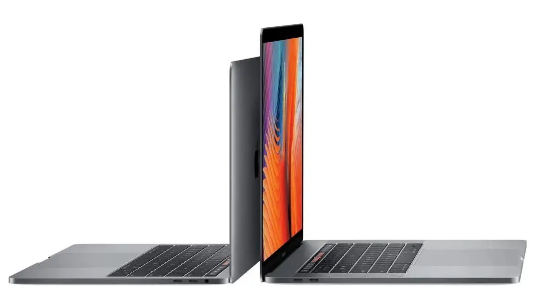 MacBook Pro 13/15 图片来自：Apple