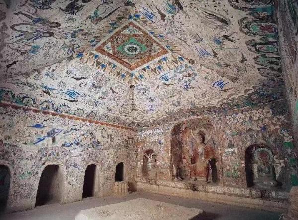 对话复原天空的艺术再现敦煌藻井里的色谱