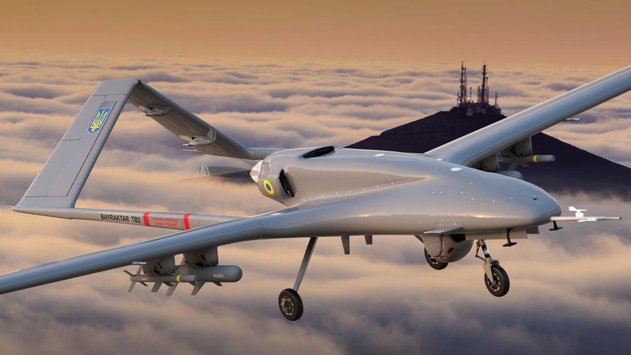 乌军的tb-2无人机为何能屡屡突破俄方防空系统?军事专家剖析