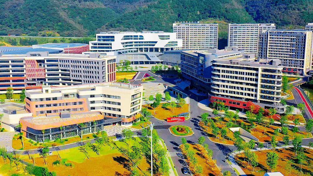 广州应用科技学院五大工程引领学校高质量发展