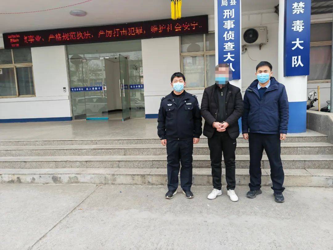 原阳公安结合节日特点,加大对严重违法打击力度,有效增强执法震慑.