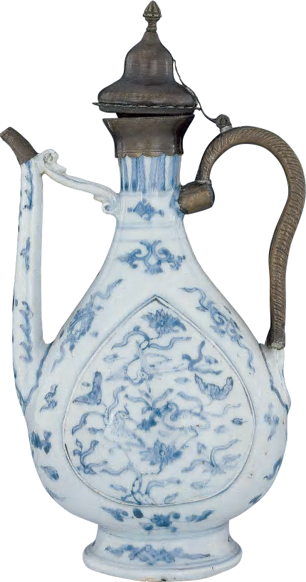 明嘉靖&nbsp;青花桃形开光莲池鹭鸶纹执壶 大英博物馆藏