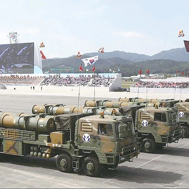 韩国过半民众希望独立开发核武器 能造4000枚核弹头