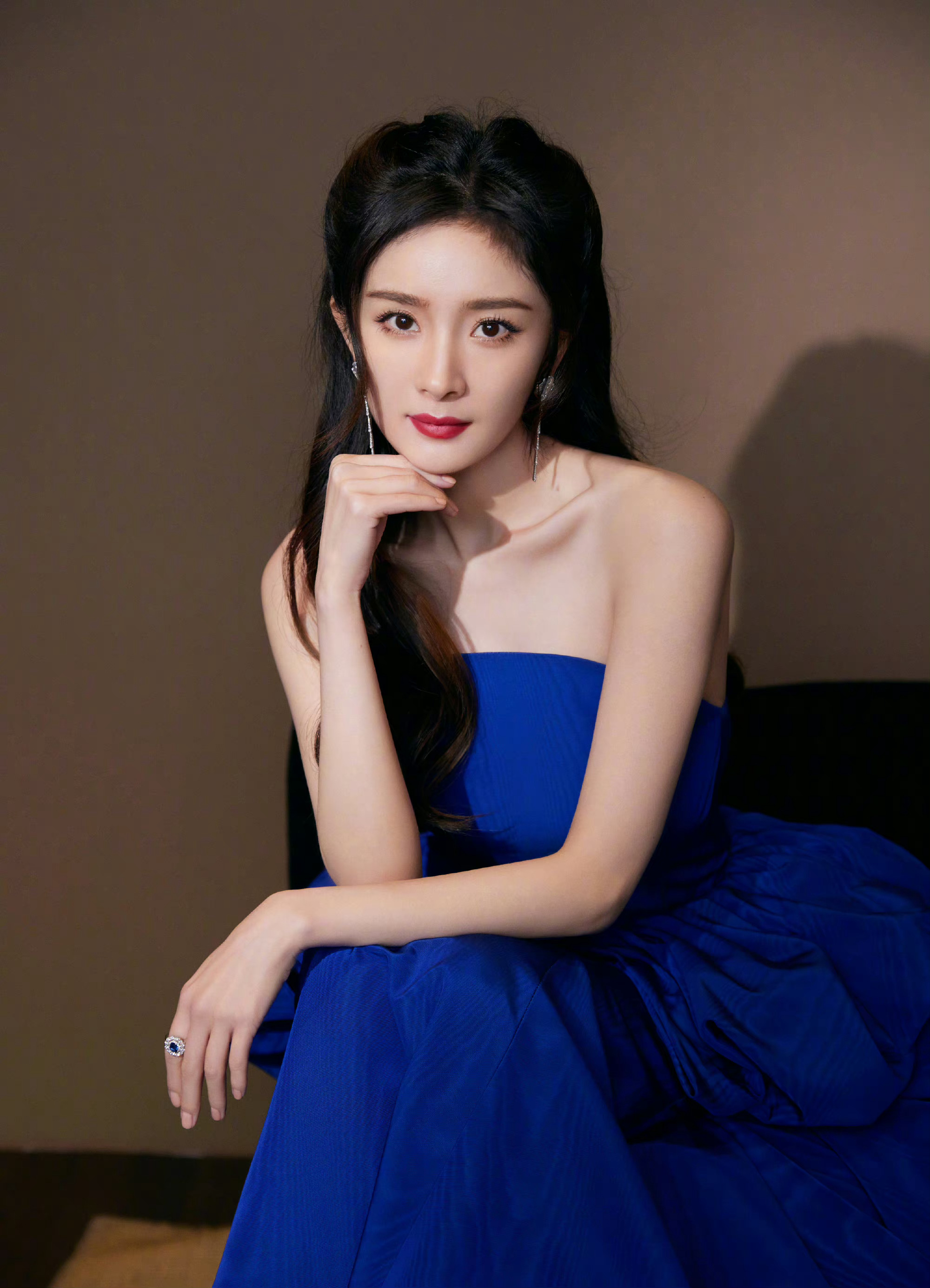 杨幂工作室发布严正声明……|杨幂|工作室|劳拉_新浪新闻