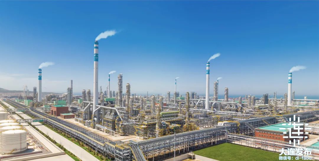 ▲恒力（大连长兴岛）产业园▲恒力重工成功启动原STX，沉寂十年的厂区重现生机。