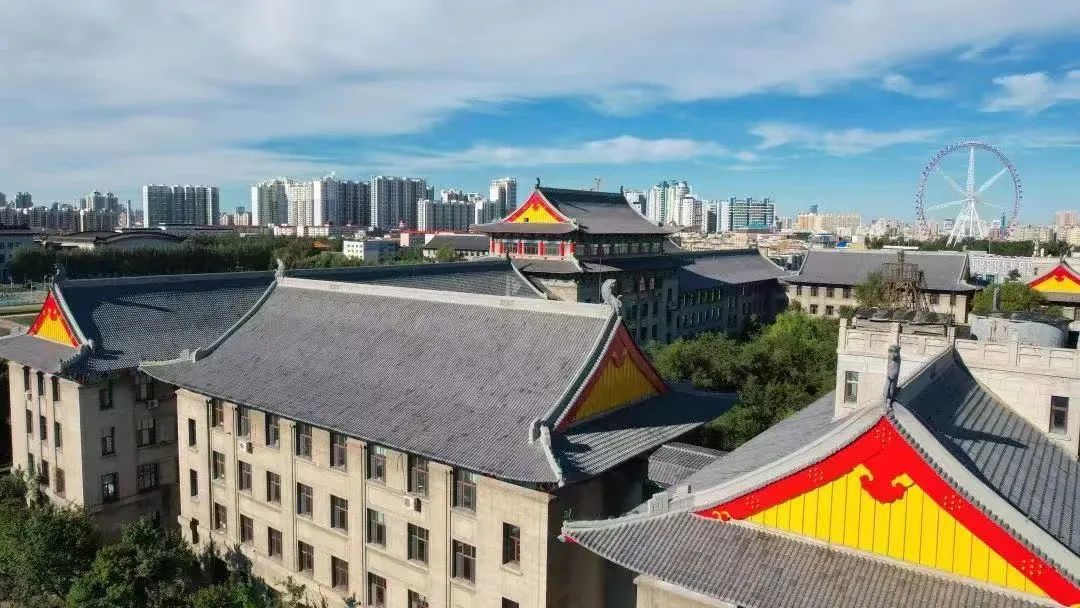 哈工程前身哈尔滨军事工程学院,是新中国第一所综合性高等军事技术