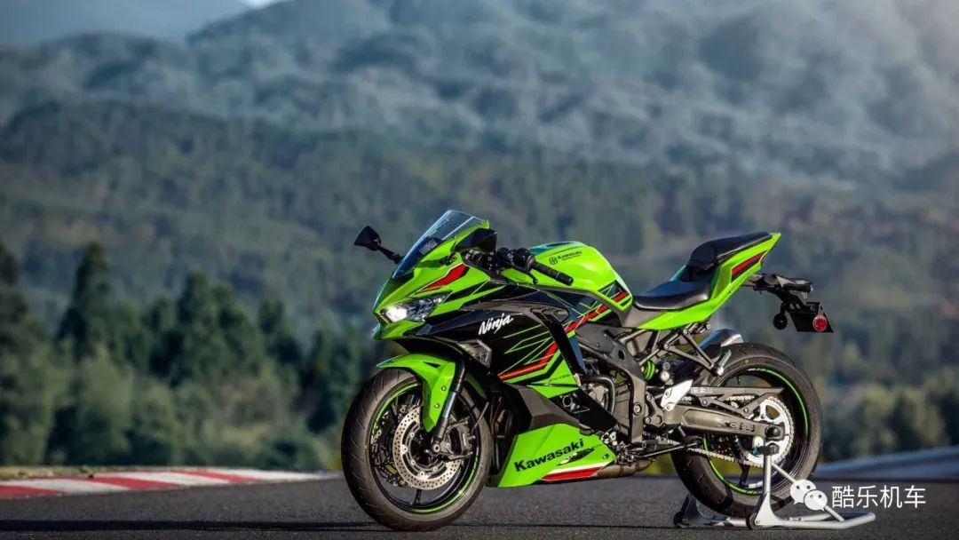 直列四缸399cc川崎忍者zx4rr终于发布酷乐机车