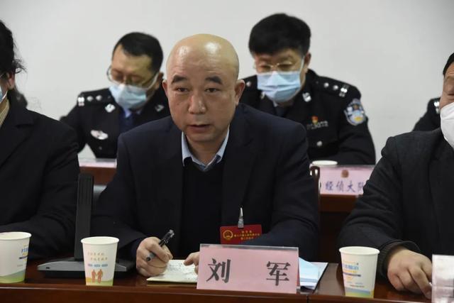 进警营建实言商办理丨周至公安邀请县人大代表建言献策共话平安