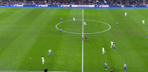 维尼修斯进球。