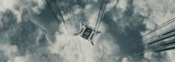 太空电梯（图源：电影流浪地球官方宣传片）