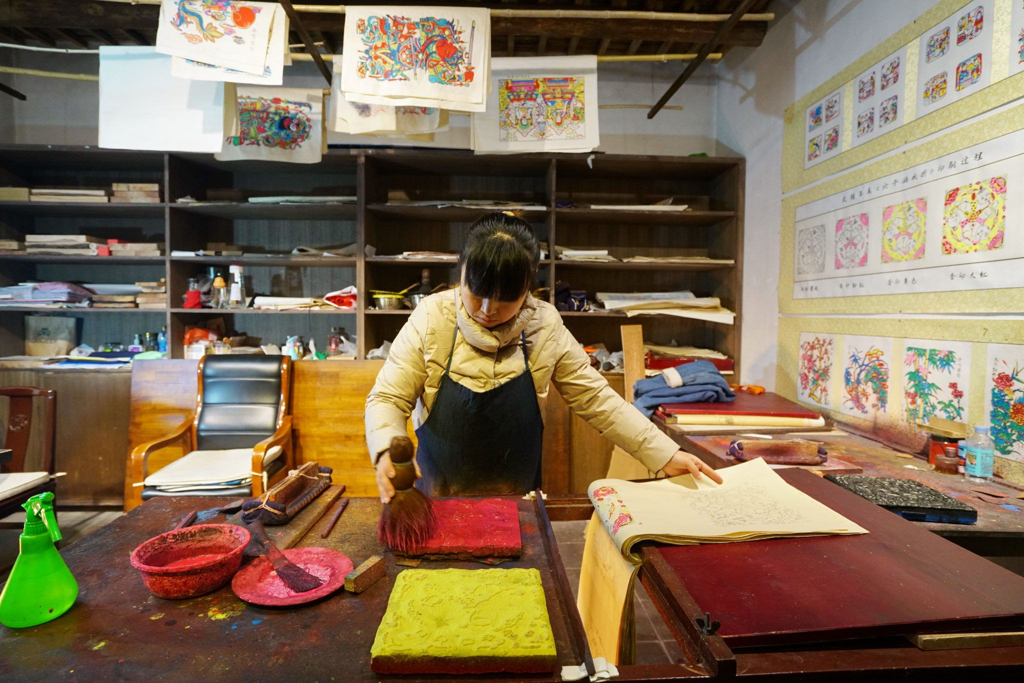 河北武强:年画艺术在传承中创新|武强年画博物馆|木版|年画_新浪新闻