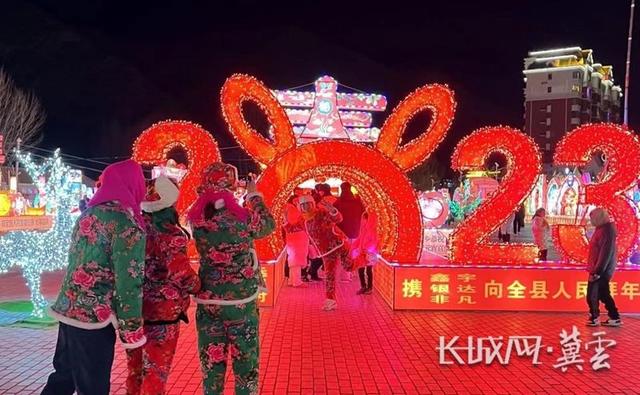 赏花灯 过大年 张家口赤城县元宵节灯展活动精彩纷呈休闲区蓝鸢梦想 - Www.slyday.coM