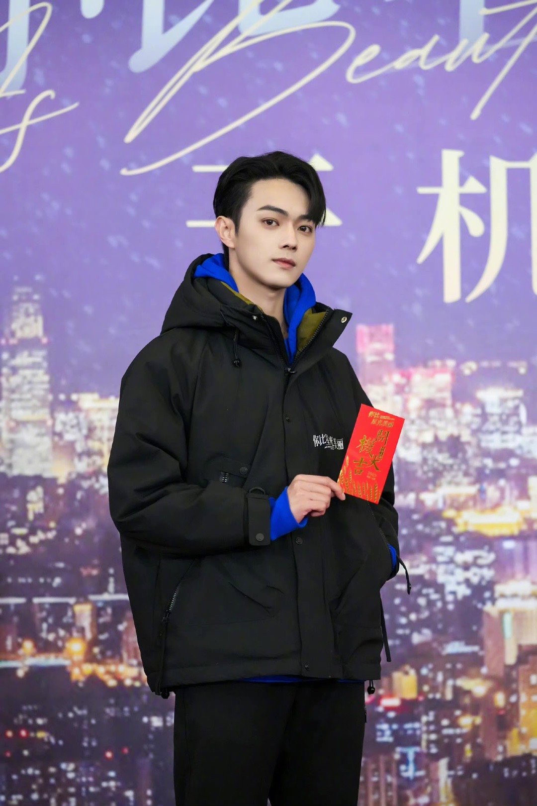 许凯你比星光美丽今日开工,帅哥脸蛋身材真的好优越啊!|许凯|脸蛋|星光_新浪新闻