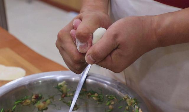 正月十五元宵节,记住传统“1拜2不碰3要做4要吃”,为家人祈福插图11 正月十五元宵节,记住传统“1拜2不碰3要做4要吃”,为家人祈福