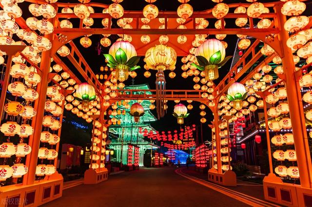 正月十五元宵节,记住传统“1拜2不碰3要做4要吃”,为家人祈福插图5 正月十五元宵节,记住传统“1拜2不碰3要做4要吃”,为家人祈福