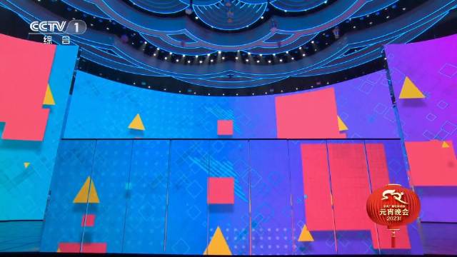 张远 | 压轴出息了 张远在央视元宵晚会上演唱的《逐梦》|张远|央视|逐梦_新浪新闻