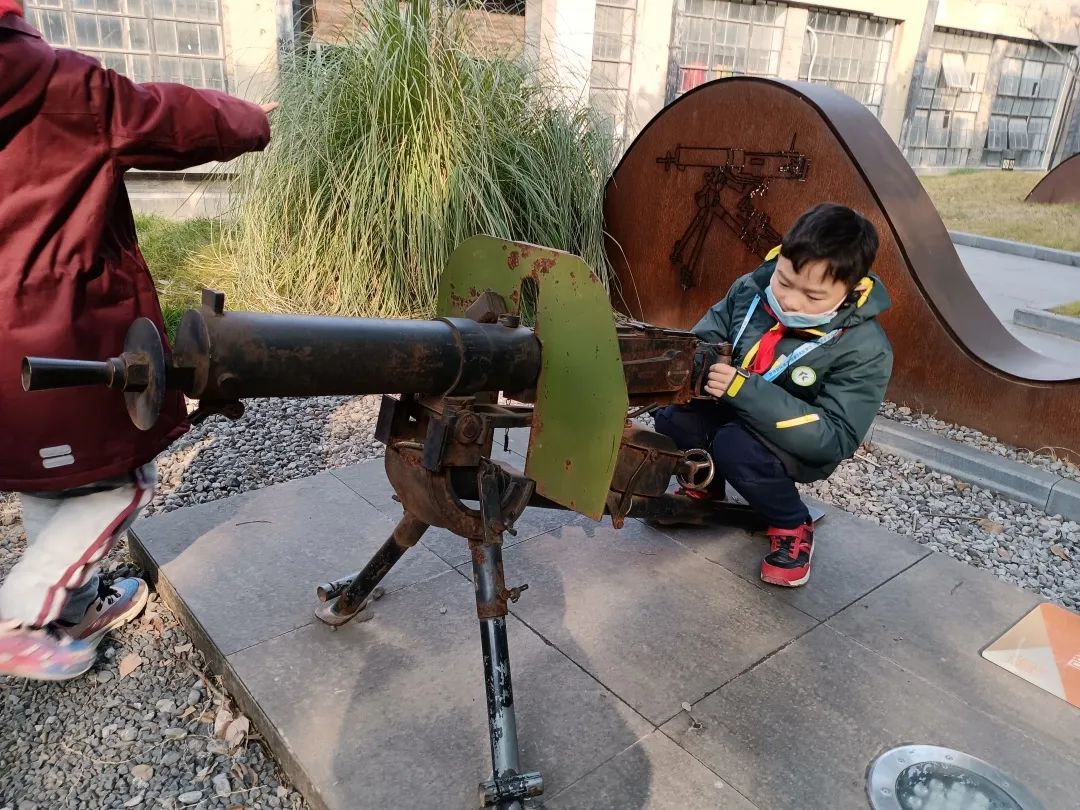 【红领巾寻访新闻报道】探访金陵兵工厂 了解民族军工崛起__财经头条