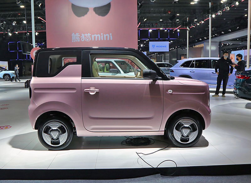 99万起 吉利四座微型电动车熊猫mini上市-新浪汽车