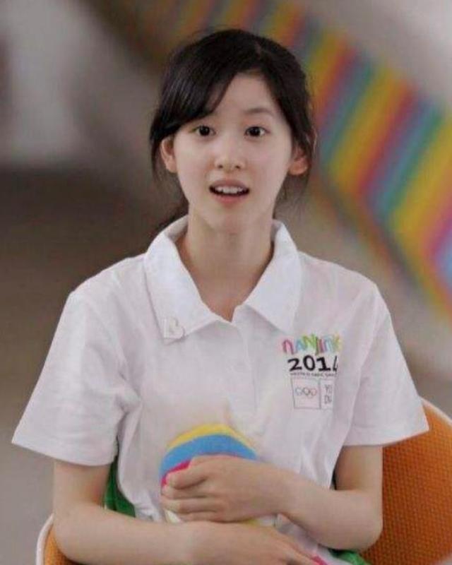 29岁的章泽天,就这样改写了她的结局,我们被她的美貌骗了13年|章泽天|刘强东_新浪新闻