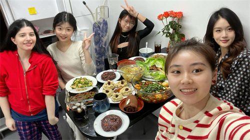 干货分享（英国的学生 英文）英国同学用英语怎么说，(图1)