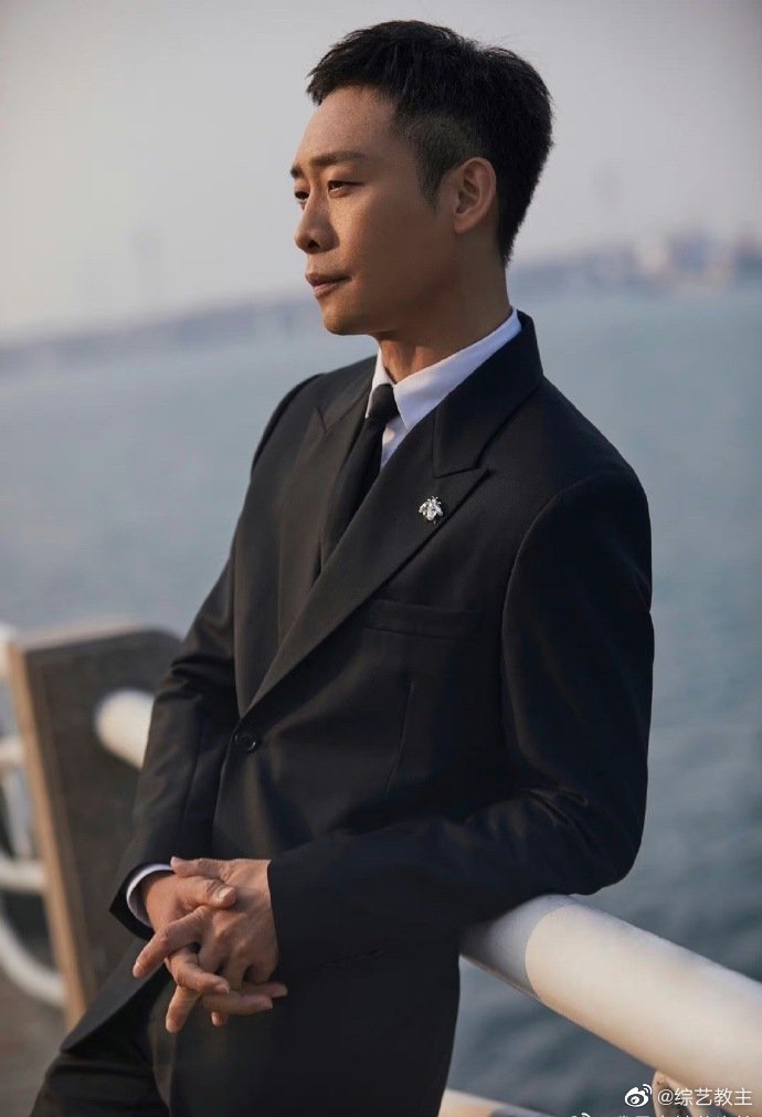 内娱叔圈天菜 年少不知叔圈好!|天花板|老师|时代_新浪新闻