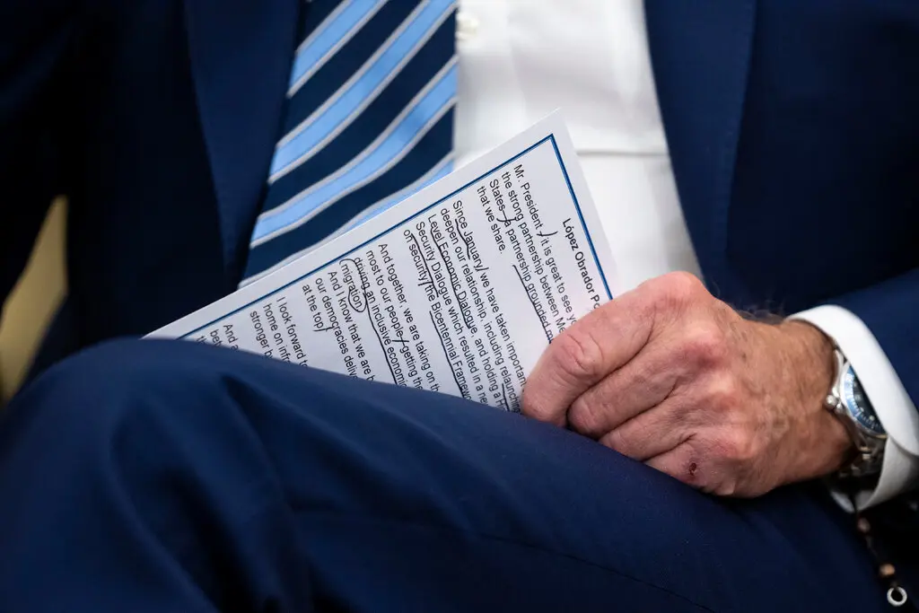 拜登的演讲稿将由他和他的助手们一起撰写、修改和编辑 图源：纽约时报