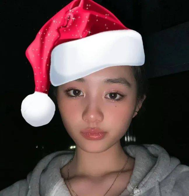 多多的性感,王诗龄的富贵,让人看到了网友对星二代的恶意(组图) - 2