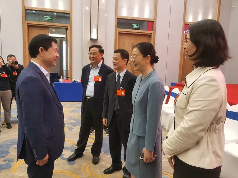 广西摄协第十次全区代表大会召开  选举产生新一届领导机构休闲区蓝鸢梦想 - Www.slyday.coM