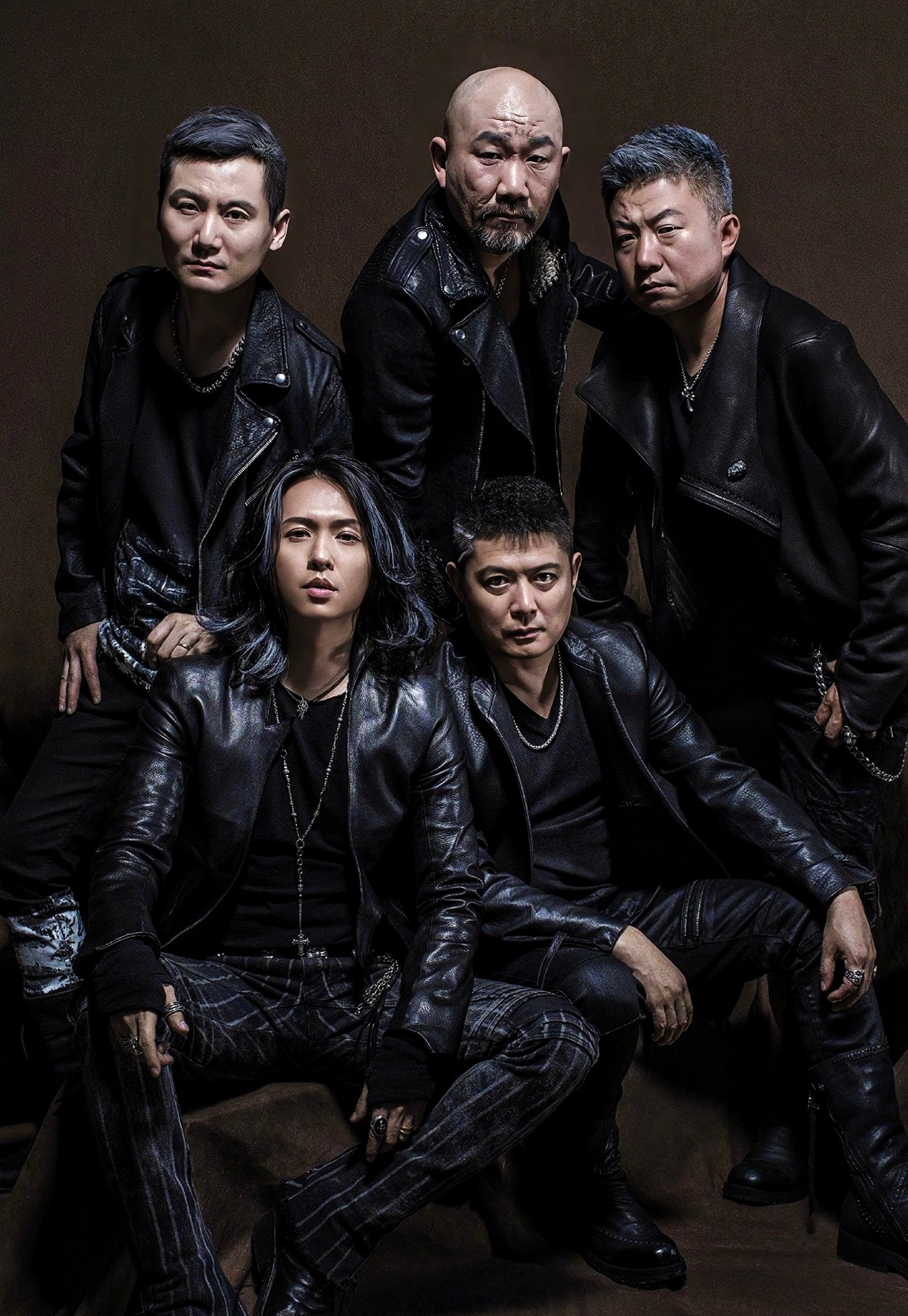 至今有36年历史的黑豹乐队,经历了10任主唱