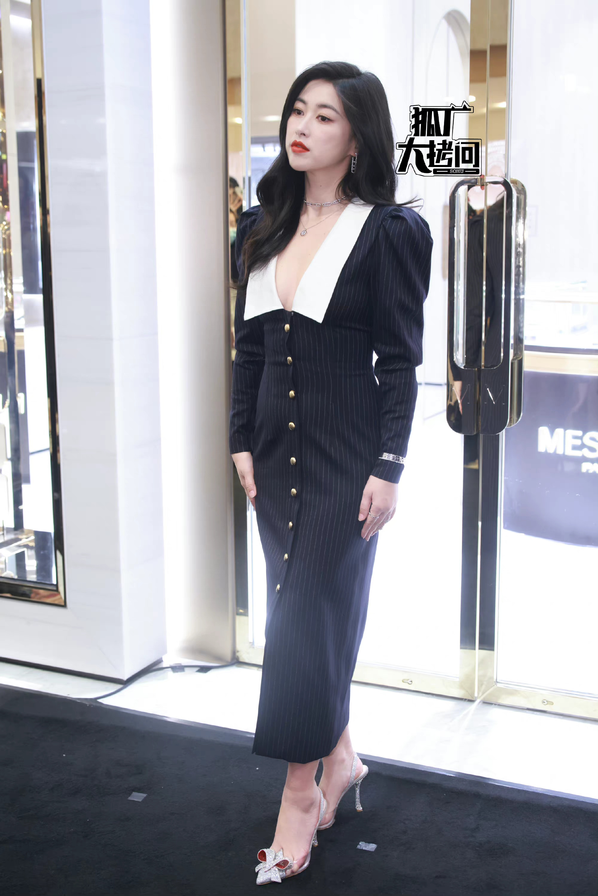 logo)|酒窝|朱珠|活动_新浪新闻