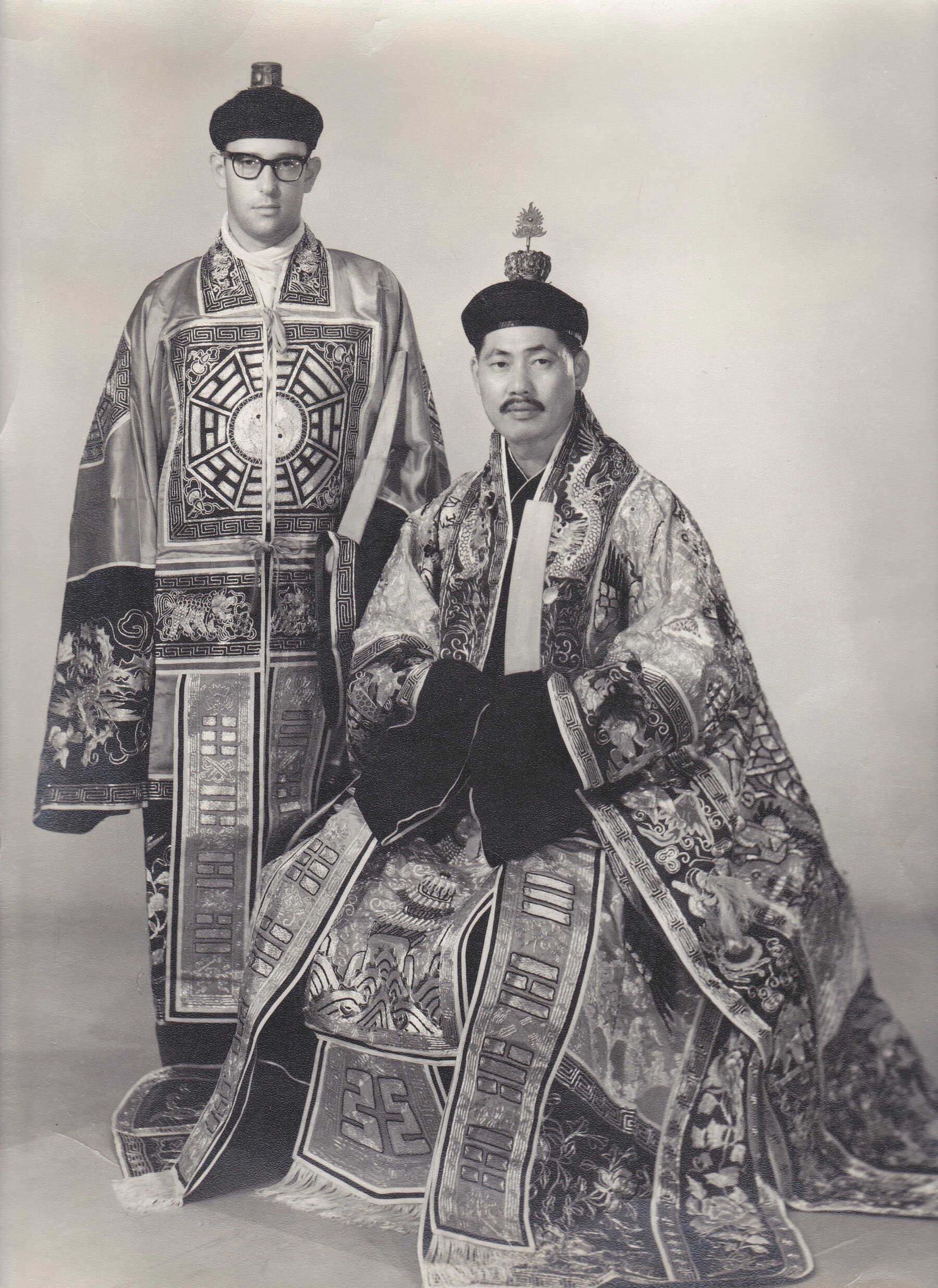 施舟人与陈荣盛