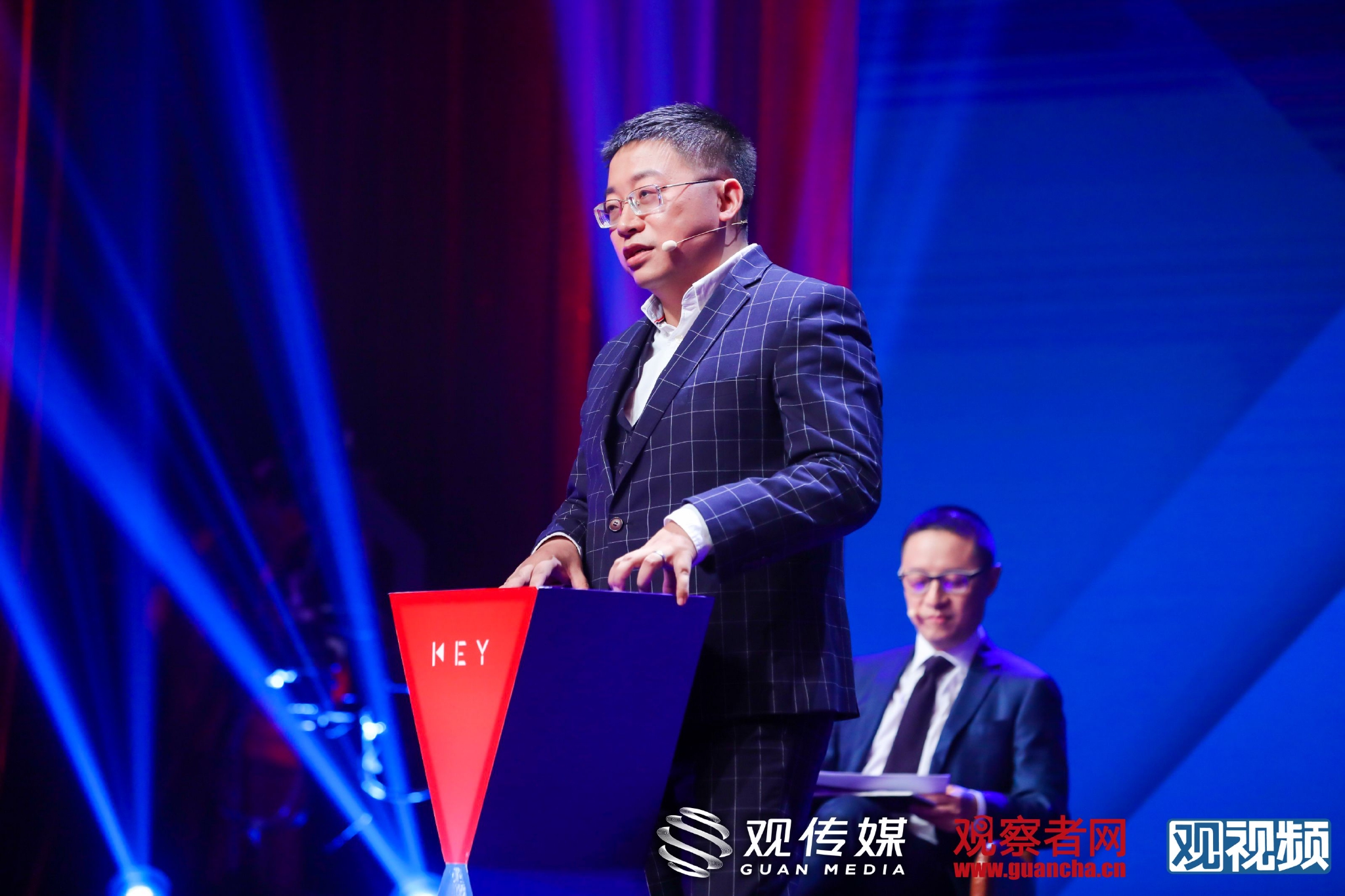 沈逸：就中美各自历史而言，第一次遇到和自己真正势均力敌的对手__财经头条