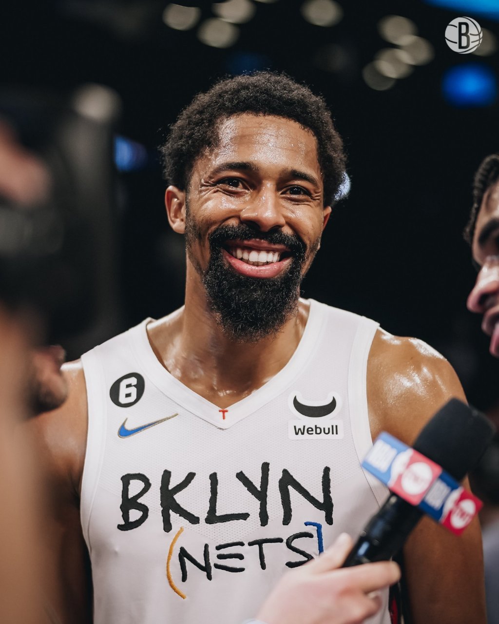 丁威迪重返篮网,今天他得到25分帮助篮网击败了公牛.