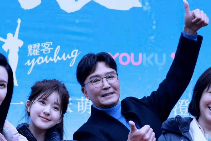 61岁“晚节不保”，名和利，救不了演员吴刚（组图） - 25