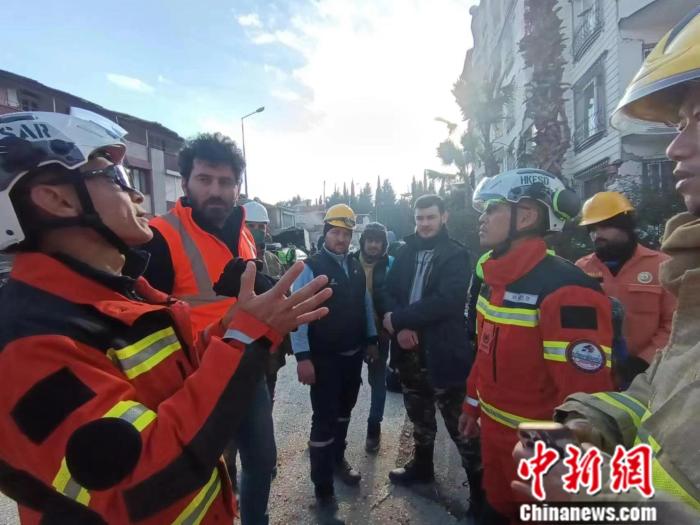 中国救援队在土耳其已营救4名被困人员，搜寻出5名遇难者休闲区蓝鸢梦想 - Www.slyday.coM