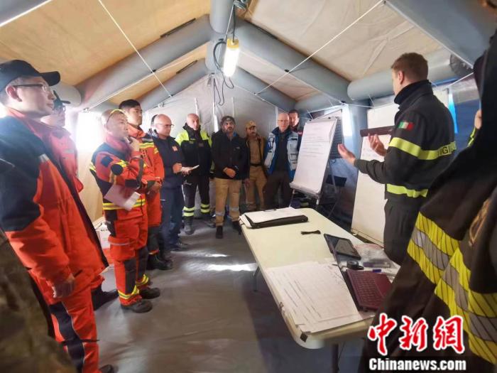 中国救援队在土耳其已营救4名被困人员，搜寻出5名遇难者休闲区蓝鸢梦想 - Www.slyday.coM