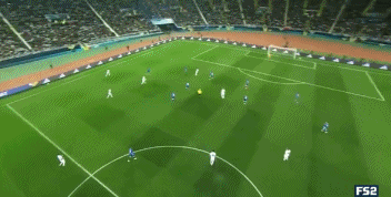 维尼修斯打入第一球。