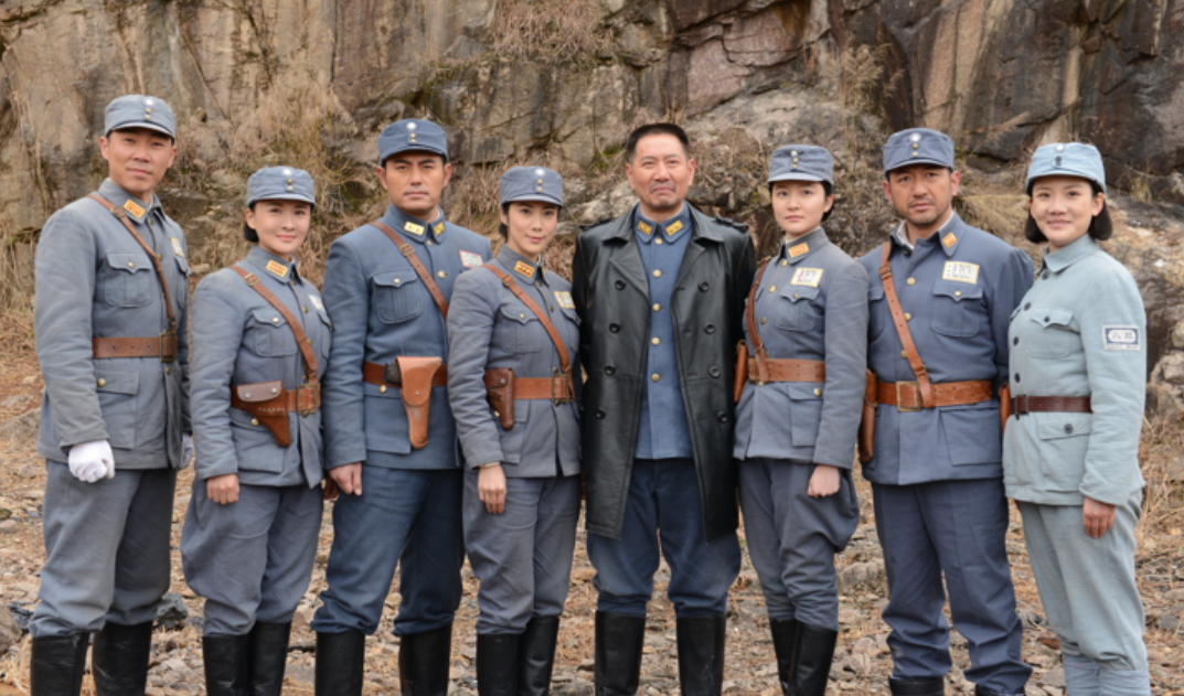 再续"无敌"传奇!抗战剧,还得看这一部_新浪新闻